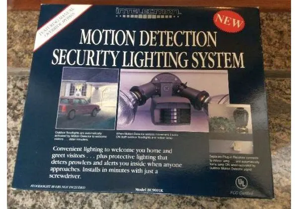 Sensor detector de movimento com luminaria