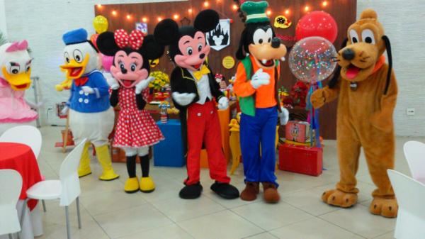 Turma do Mickey Cover Animação Festas Infantil Personagens vivos
