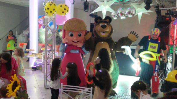 Masha e o Urso Cover Animação Festas Personagens vivos