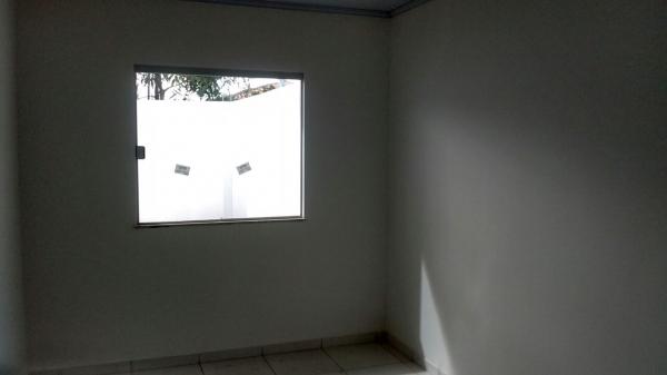 Excelente casa na Gabriela (Financia) Oportunidade