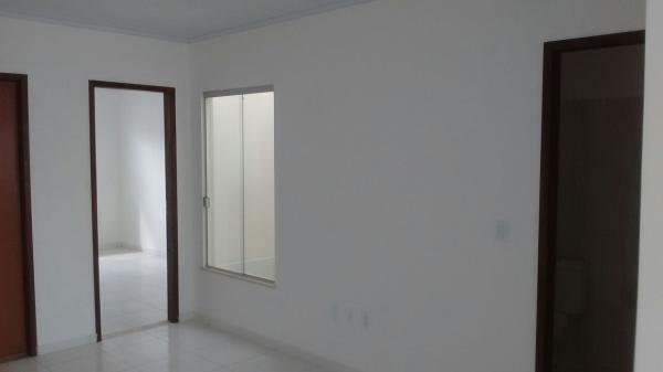 Excelente casa na Gabriela (Financia) Oportunidade