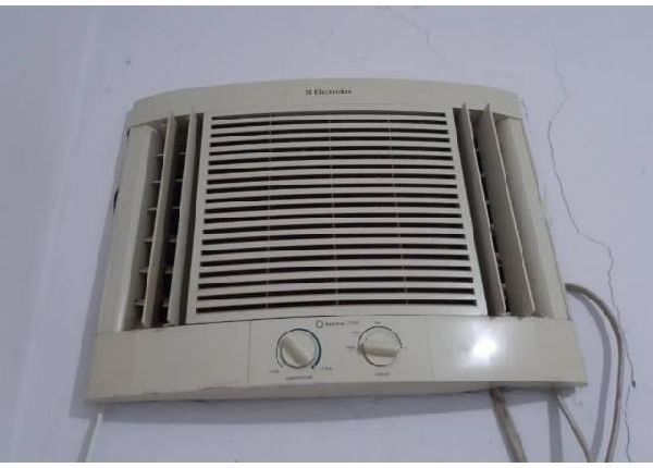 Ar de janela 7.500 btus - Ar condicionado e ventilação