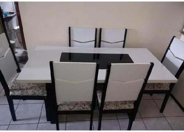 Conjunto de mesa - Mesas e cadeiras