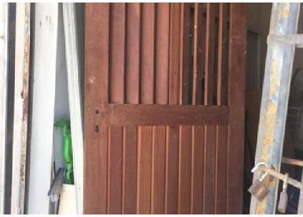 Porta de madeira jatobá com forra - Materiais de construção e jardim