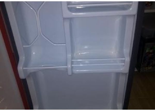 Frigobar venax vermelho 82 litros, 220/110v - Geladeiras e freezers