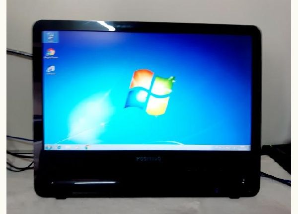 Monitor de led 19 polegadas com audio embotido positivo otimo estado de funcionamento - PCs e computadores