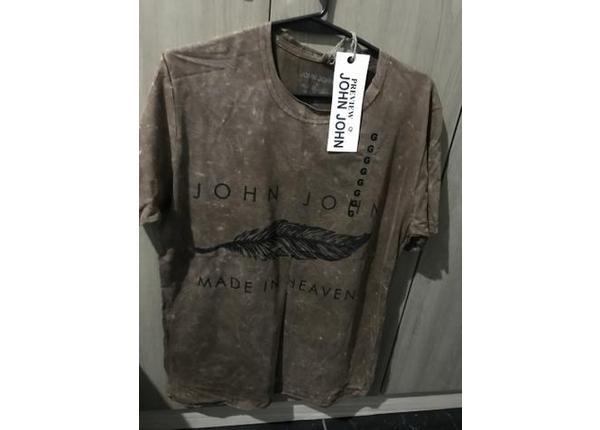Camiseta John John - Camisas e Camisetas