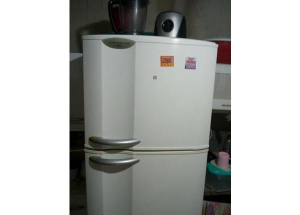 Geladeira eletrolux - Geladeiras e freezers