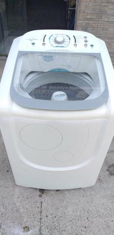 Vende-se essa máquina 12 kg Electrolux - Lava-roupas e secadoras