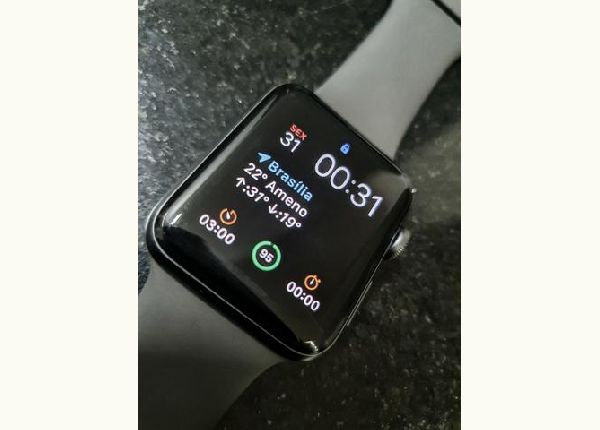 Apple Watch 3 Series 42 mm (usado) - Apple