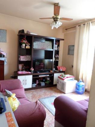 Vendo Apartamento com 2 Quartos em Irajá