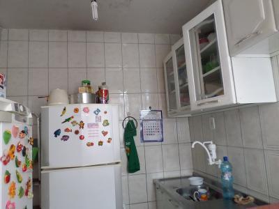 Vendo Apartamento com 2 Quartos em Irajá