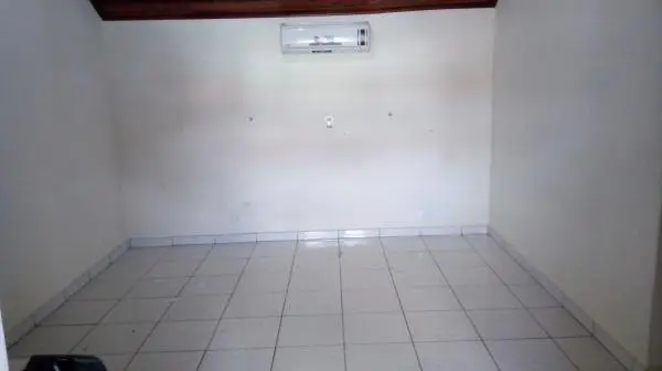 Casa a venda com 03 quartos no  Res. Parque D'Aville - Peruíbe/SP