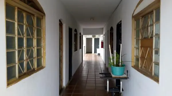 Alugo um imovel comercial