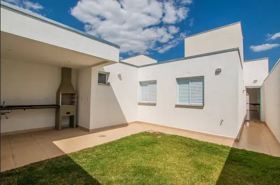 Casa de Condomínio com 3 Quartos e 2 banheiros à Venda, 112 m2 por R$ 369.900