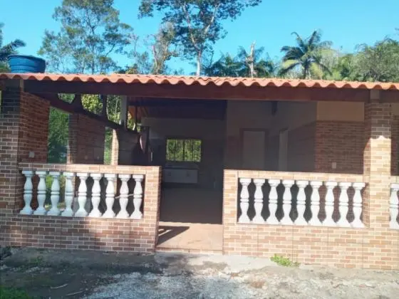 Casa  dentro de um  Clube privado · Reserva ambiental ·