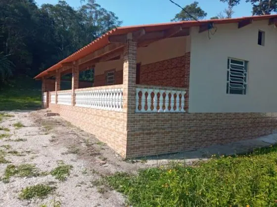 Casa  dentro de um  Clube privado · Reserva ambiental ·