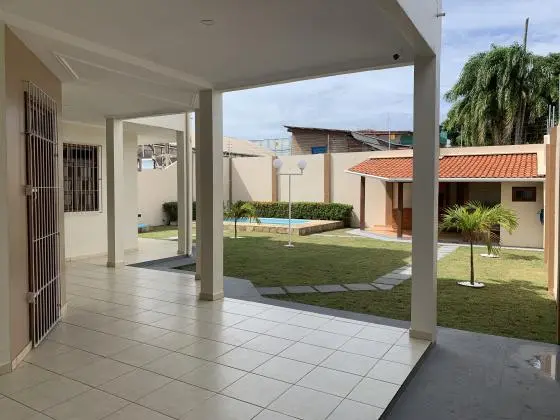 CASA LUXO NO CENTRO DE MACAPÁ