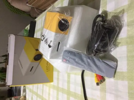 Led Projetor nunca usado