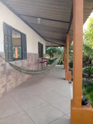Linda Casa em Pequena Chácara em Sepetiba