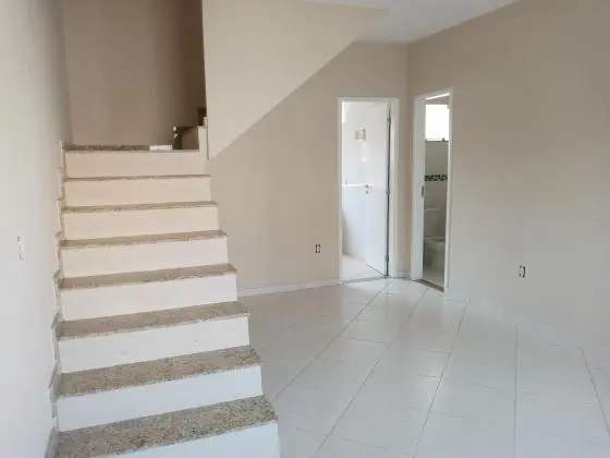 Vendo 4 lindas casas duplex na praia do Hospício, próximo da lagoa uns 70 metros