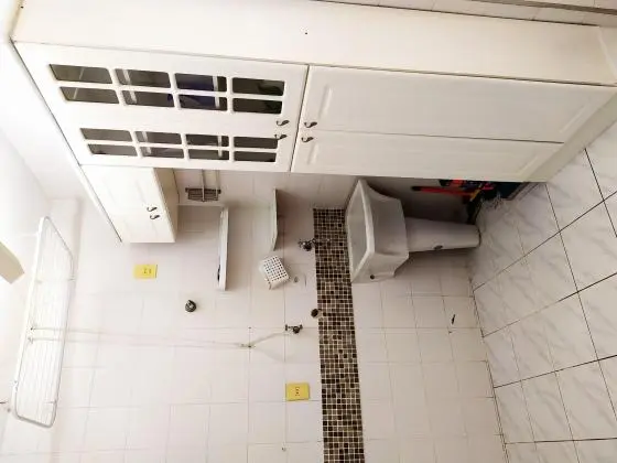 ALUGA-SE APTO IMPECÁVEL E TODO REFORMADO de 01 dormitório nos JARDINS