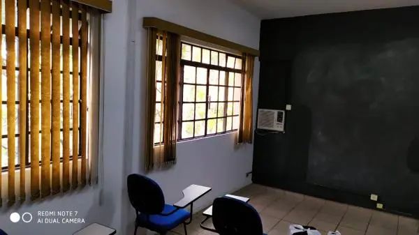Andar Comercial c/ 2 Salas.