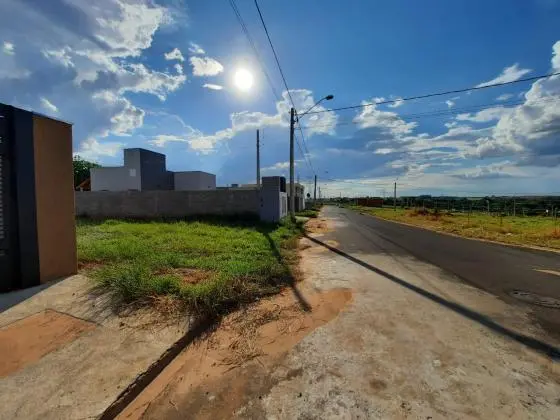 Terreno á venda em Bady Bassitt - sp