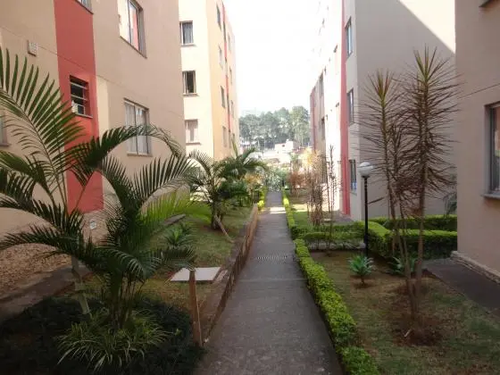 Vende-se apartamento em ótima localização