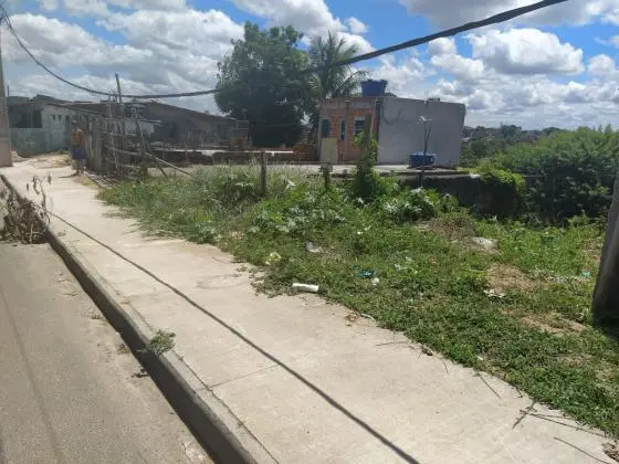 Vendo terreno ótimo preço, 125m2, com escritura.