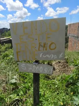 Vendo terreno ótimo preço, 125m2, com escritura.