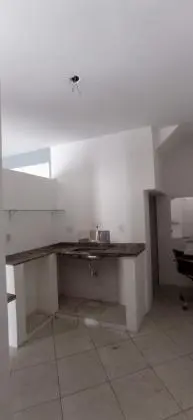 Aluga-se Loja Grande 10 Minutos do Centro de Nova Iguaçu