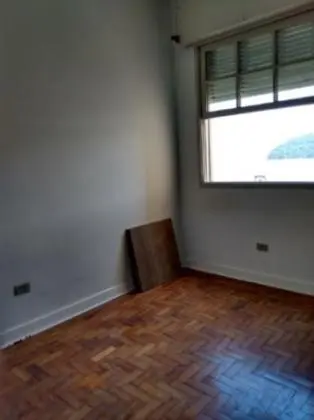 APARTAMENTO DE FRENTE PARA O MAR