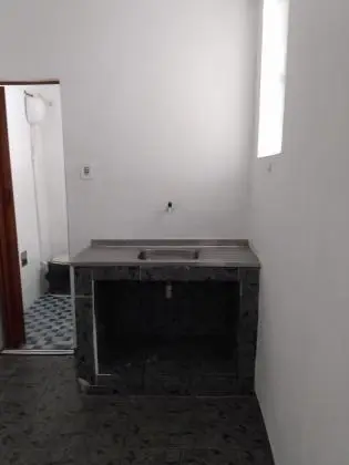 Casa em vila tranquila no Irajá ótima localização!