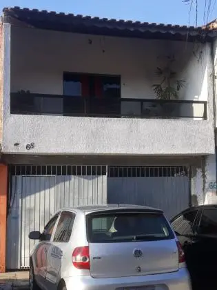 Sobrado Triplex ou 3 casas em uma/Zona leste em São Paulo