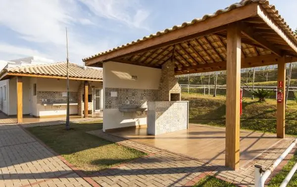 Vendo Apartamento com 02 Quartos 49 m2 por R$185.000, 00