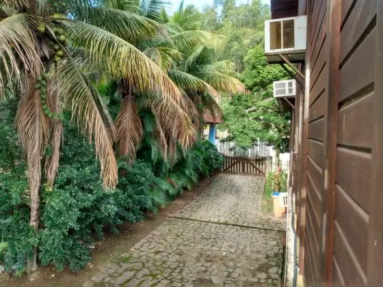 Vendo sítio no bairro Rio da Prata