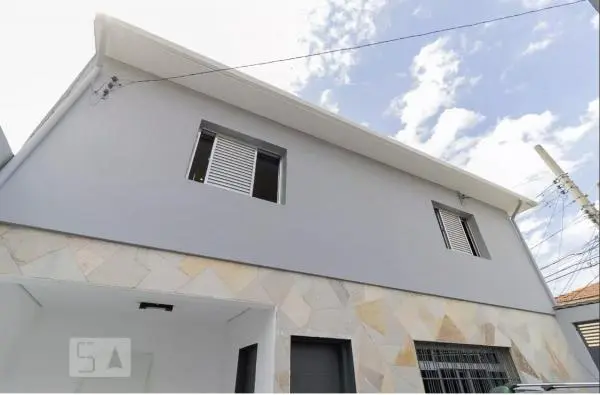 Vendo sobrado  de esquina