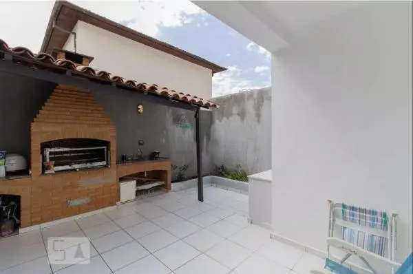 Vendo sobrado  de esquina
