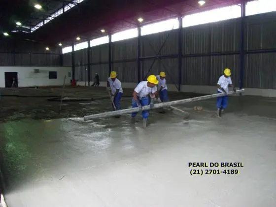 Aplicação Piso De Concreto Polido Quadras Galpões Garagens