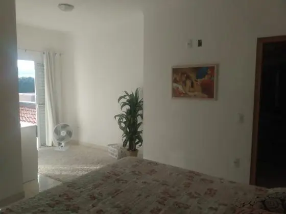 Casa em condomínio fechado sobrado