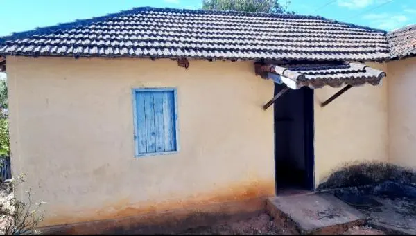 Casa térrea a venda