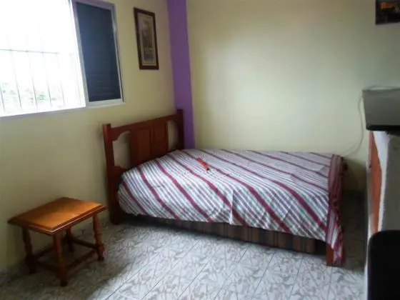 Kitão mobiliado  com divisória na Aviação.