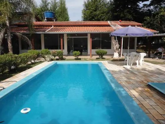Locação de Chácara para Temporada com Piscina em Jarinu (SP)