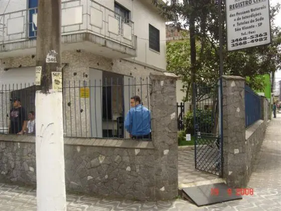Sobrado comercial em excelente ponto central de São Vicente