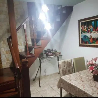 Vendo linda casa no Brito