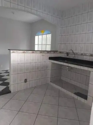 2 Casas independentes- Rio da Prata