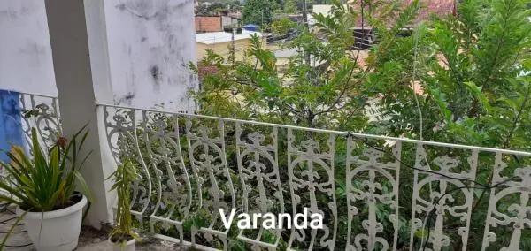 Alugo casa em Campo Grande