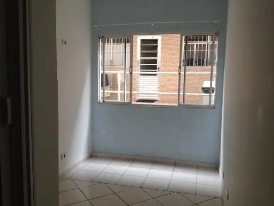 KITINETES E QUARTOS