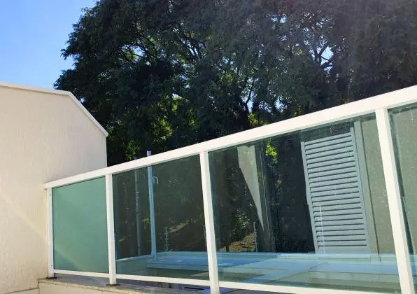 SOBRADO na Praça Pinheiro da Cunha - 3 SUÍTES